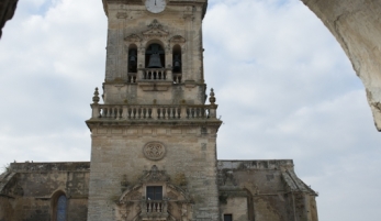 IGLESIA DE SAN PEDRO APÓSTOL